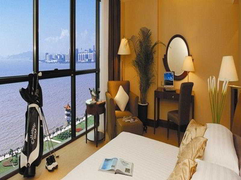 Grand Bay Hotel Чжухай Экстерьер фото