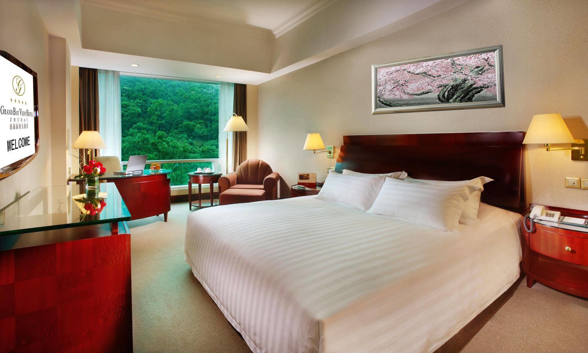 Grand Bay Hotel Чжухай Экстерьер фото
